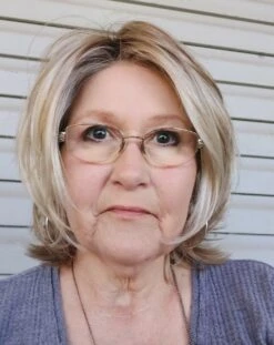 Play It Straight By Raquel Welch | Mono Part -Exquisite Wig Shop 20220406 163719