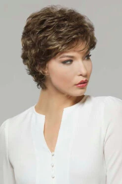 Bailey Wig By Henry Margu -Exquisite Wig Shop 2439 Bailey 7H inset 2