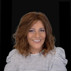 Berlin Petite Wig By Estetica -Exquisite Wig Shop BerlinFront