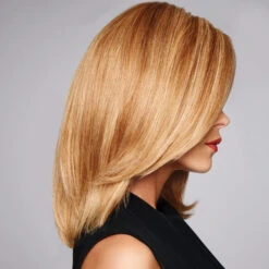 Headliner Wig By Raquel Welch 28 Headliner Wig By Raquel Welch -Exquisite Wig Shop Headliner Side 1