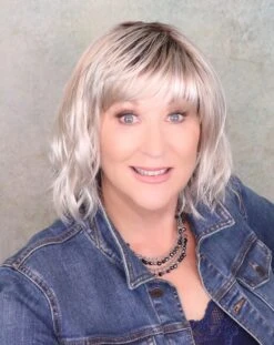 Hunter Wig By Estetica | Mono Crown 32 Hunter Wig By Estetica | Mono Crown -Exquisite Wig Shop HunterEDsilversunrt8front