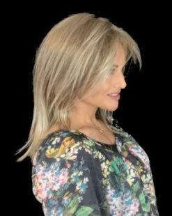 Dakota Wig By Rene Of Paris -Exquisite Wig Shop IMG 6052