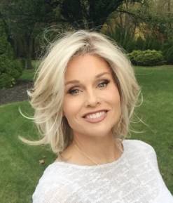 Upstage Wig By Raquel Welch | Large Cap 31 Upstage Wig By Raquel Welch | Large Cap -Exquisite Wig Shop IMG 7805 83e101a4 7c28 4758 ae09 4a9c316d9954