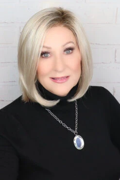 Jamison Wig By Estetica -Exquisite Wig Shop Jamisonsunlitblondefront1 3ce4fe1d 5693 457b b8d3 a6d73c0be5ed