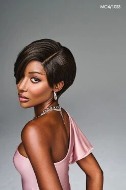 Jayla Wig By Kim Kimble | Heat-Friendly Synthetic 23 Jayla Wig By Kim Kimble | Heat-Friendly Synthetic -Exquisite Wig Shop KK Jayla Model3 Front2