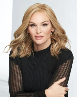 Wavy Day Wig By Raquel Welch | Mono Top -Exquisite Wig Shop RW WavyDay Model Front2
