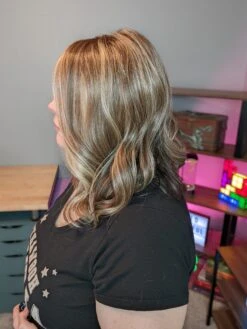 Crave The Wave Topper By Raquel Welch -Exquisite Wig Shop RWCravetheWaveSSIcedCafeLatteSide2