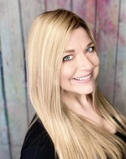 Blake Wig By Jon Renau | Large Cap -Exquisite Wig Shop image00004 bf443fe7 1b47 4d04 97ea a96eb2880491